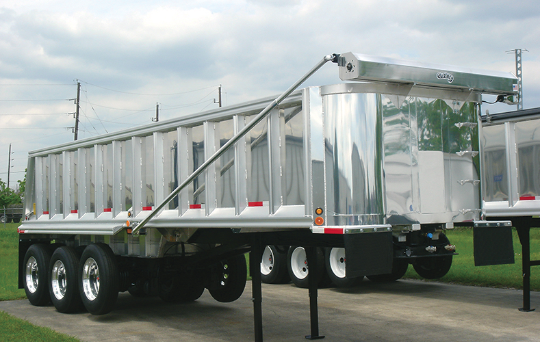 Super Duty Full Housing (option) with Trailer Mounting, Under Body Pivot Mount (Old-style)
